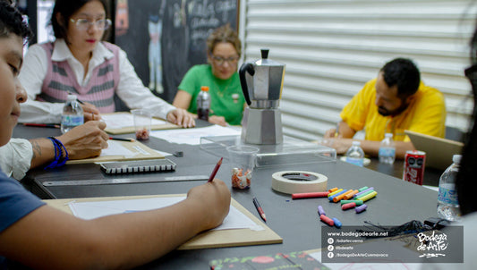 Clase abierta de dibujo de Bodega de Arte