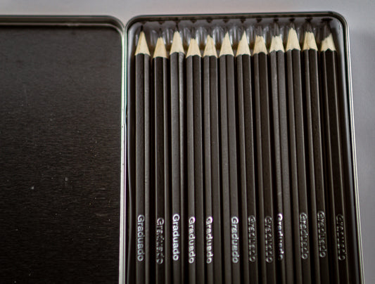 Estuche de lápices graduado ATL 2H-9B