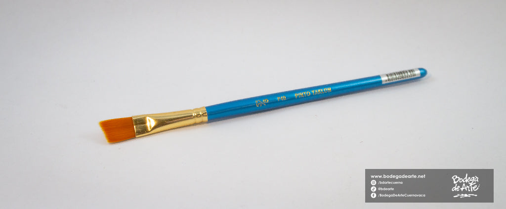 Pincel Pinto P40 Taklon Angular